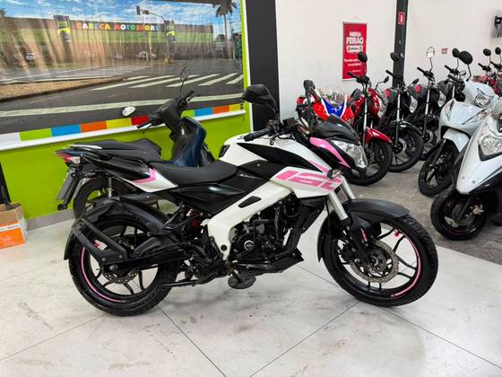 BAJAJ DOMINAR 160 BAJAJ DOMINAR 160